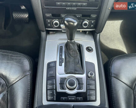 Серый Ауди Ку 7, объемом двигателя 2.97 л и пробегом 293 тыс. км за 15200 $, фото 16 на Automoto.ua