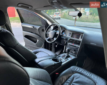 Серый Ауди Ку 7, объемом двигателя 2.97 л и пробегом 386 тыс. км за 12000 $, фото 15 на Automoto.ua