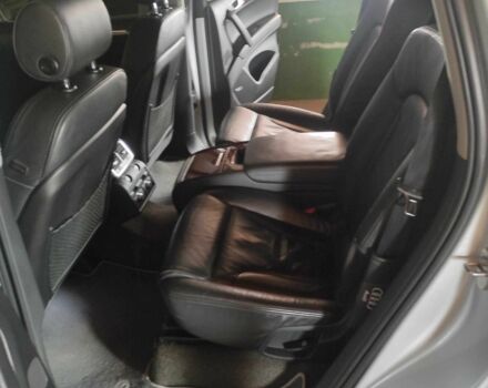 Серый Ауди Ку 7, объемом двигателя 4.2 л и пробегом 265 тыс. км за 11700 $, фото 10 на Automoto.ua