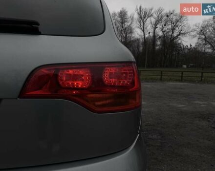 Сірий Ауді Ку 7, об'ємом двигуна 3 л та пробігом 322 тис. км за 10999 $, фото 20 на Automoto.ua