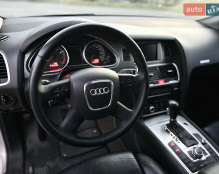 Серый Ауди Ку 7, объемом двигателя 4.16 л и пробегом 359 тыс. км за 7499 $, фото 9 на Automoto.ua