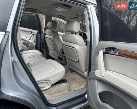 Сірий Ауді Ку 7, об'ємом двигуна 3 л та пробігом 322 тис. км за 10999 $, фото 28 на Automoto.ua