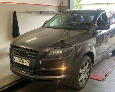 Серый Ауди Ку 7, объемом двигателя 3 л и пробегом 1 тыс. км за 10000 $, фото 1 на Automoto.ua