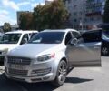 Сірий Ауді Ку 7, об'ємом двигуна 4.2 л та пробігом 220 тис. км за 11500 $, фото 13 на Automoto.ua