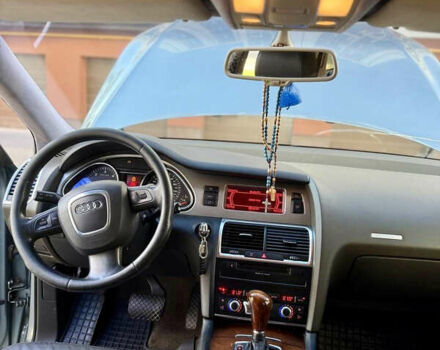 Серый Ауди Ку 7, объемом двигателя 3 л и пробегом 322 тыс. км за 12500 $, фото 13 на Automoto.ua