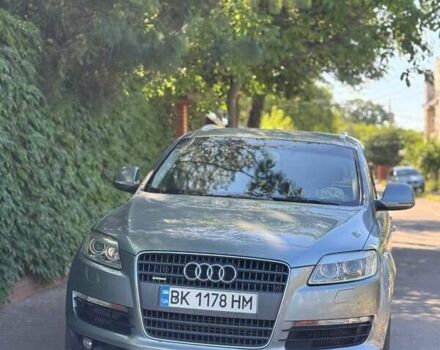 Ауді Ку 7 2006 у Вараш (Кузнецовськ) на Automoto.ua Сірий Ауді Ку 7, об'ємом двигуна 2.97 л та пробігом 343 тис. км за 11000 $, фото 3 на Automoto.ua