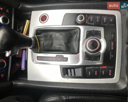 Серый Ауди Ку 7, объемом двигателя 2.97 л и пробегом 260 тыс. км за 13600 $, фото 23 на Automoto.ua