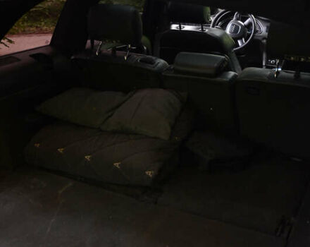 Сірий Ауді Ку 7, об'ємом двигуна 2.99 л та пробігом 316 тис. км за 12600 $, фото 12 на Automoto.ua