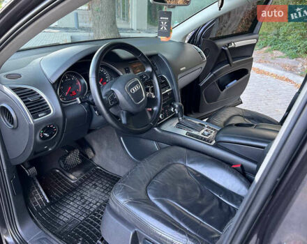 Серый Ауди Ку 7, объемом двигателя 2.97 л и пробегом 386 тыс. км за 12000 $, фото 14 на Automoto.ua