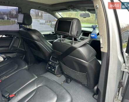 Сірий Ауді Ку 7, об'ємом двигуна 4.2 л та пробігом 360 тис. км за 7499 $, фото 25 на Automoto.ua