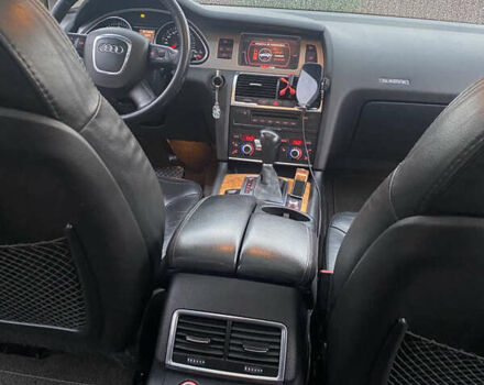 Ауди Ку 7 2006 в Хусте на Automoto.ua Серый Ауди Ку 7, объемом двигателя 3 л и пробегом 270 тыс. км за 15000 $, фото 9 на Automoto.ua