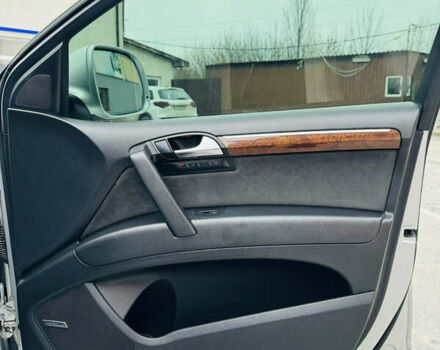 Сірий Ауді Ку 7, об'ємом двигуна 3 л та пробігом 388 тис. км за 10850 $, фото 25 на Automoto.ua