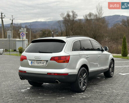 Сірий Ауді Ку 7, об'ємом двигуна 4.2 л та пробігом 360 тис. км за 7499 $, фото 4 на Automoto.ua