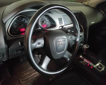 Серый Ауди Ку 7, объемом двигателя 4.2 л и пробегом 265 тыс. км за 11700 $, фото 7 на Automoto.ua