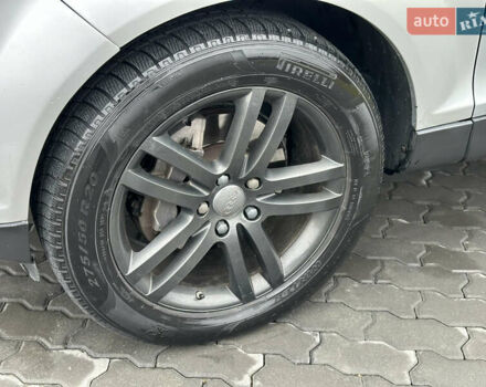 Сірий Ауді Ку 7, об'ємом двигуна 4.2 л та пробігом 360 тис. км за 7499 $, фото 16 на Automoto.ua