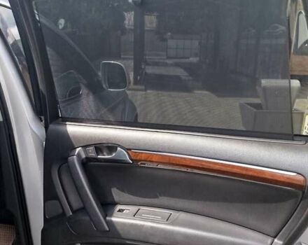 Сірий Ауді Ку 7, об'ємом двигуна 4.2 л та пробігом 220 тис. км за 11500 $, фото 79 на Automoto.ua