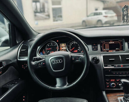 Сірий Ауді Ку 7, об'ємом двигуна 3 л та пробігом 388 тис. км за 10850 $, фото 16 на Automoto.ua