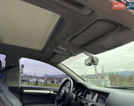 Сірий Ауді Ку 7, об'ємом двигуна 4.2 л та пробігом 360 тис. км за 7499 $, фото 21 на Automoto.ua