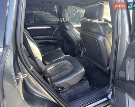 Серый Ауди Ку 7, объемом двигателя 3 л и пробегом 350 тыс. км за 10990 $, фото 6 на Automoto.ua