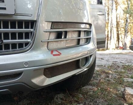 Сірий Ауді Ку 7, об'ємом двигуна 4.2 л та пробігом 220 тис. км за 11500 $, фото 45 на Automoto.ua