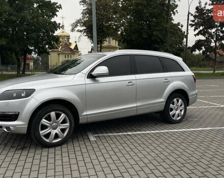 Серый Ауди Ку 7, объемом двигателя 3 л и пробегом 268 тыс. км за 12800 $, фото 2 на Automoto.ua