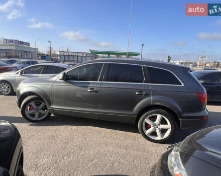 Серый Ауди Ку 7, объемом двигателя 3 л и пробегом 350 тыс. км за 10990 $, фото 2 на Automoto.ua