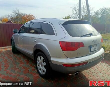 Серый Ауди Ку 7, объемом двигателя 4.2 л и пробегом 200 тыс. км за 10000 $, фото 2 на Automoto.ua