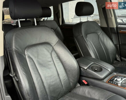 Серый Ауди Ку 7, объемом двигателя 3 л и пробегом 300 тыс. км за 12499 $, фото 53 на Automoto.ua