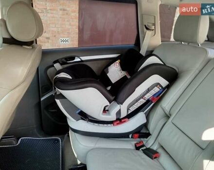 Ауди Ку 7 2007 в Виннице на Automoto.ua Серый Ауди Ку 7, объемом двигателя 4.16 л и пробегом 260 тыс. км за 10000 $, фото 33 на Automoto.ua