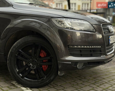 Серый Ауди Ку 7, объемом двигателя 4.2 л и пробегом 222 тыс. км за 8200 $, фото 27 на Automoto.ua