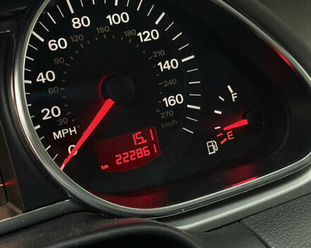 Серый Ауди Ку 7, объемом двигателя 4.2 л и пробегом 222 тыс. км за 8200 $, фото 22 на Automoto.ua