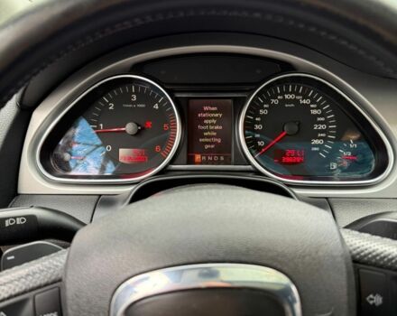 Сірий Ауді Ку 7, об'ємом двигуна 3 л та пробігом 320 тис. км за 7300 $, фото 4 на Automoto.ua