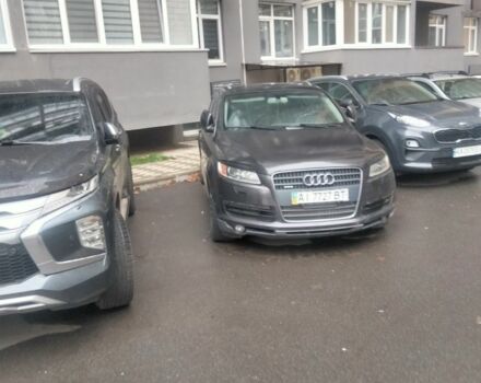 Сірий Ауді Ку 7, об'ємом двигуна 4.2 л та пробігом 220 тис. км за 13000 $, фото 5 на Automoto.ua