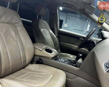 Сірий Ауді Ку 7, об'ємом двигуна 2.97 л та пробігом 287 тис. км за 12600 $, фото 14 на Automoto.ua
