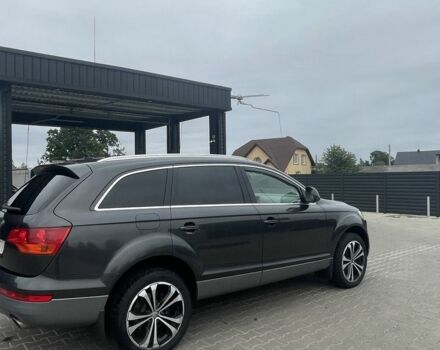 Ауди Ку 7 2007 в Сарнах на Automoto.ua Серый Ауди Ку 7, объемом двигателя 3 л и пробегом 350 тыс. км за 7500 $, фото 1 на Automoto.ua