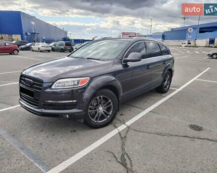 Ауді Ку 7 2007 у Вінниці на Automoto.ua Сірий Ауді Ку 7, об'ємом двигуна 4.2 л та пробігом 173 тис. км за 11000 $, фото 1 на Automoto.ua