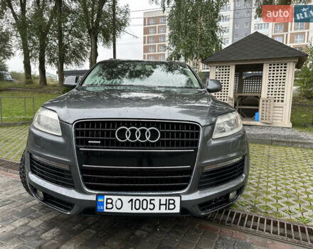Сірий Ауді Ку 7, об'ємом двигуна 4.17 л та пробігом 268 тис. км за 8499 $, фото 4 на Automoto.ua
