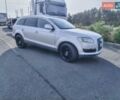 Серый Ауди Ку 7, объемом двигателя 4.13 л и пробегом 300 тыс. км за 14500 $, фото 1 на Automoto.ua