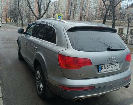 Серый Ауди Ку 7, объемом двигателя 4.16 л и пробегом 250 тыс. км за 11000 $, фото 3 на Automoto.ua
