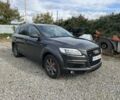 Серый Ауди Ку 7, объемом двигателя 3 л и пробегом 300 тыс. км за 4800 $, фото 1 на Automoto.ua