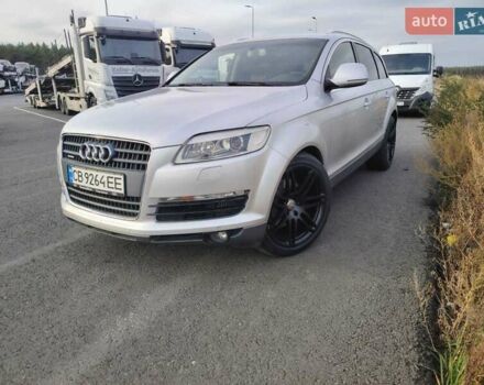 Серый Ауди Ку 7, объемом двигателя 4.13 л и пробегом 300 тыс. км за 14500 $, фото 3 на Automoto.ua