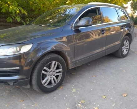 Сірий Ауді Ку 7, об'ємом двигуна 3 л та пробігом 290 тис. км за 14000 $, фото 2 на Automoto.ua