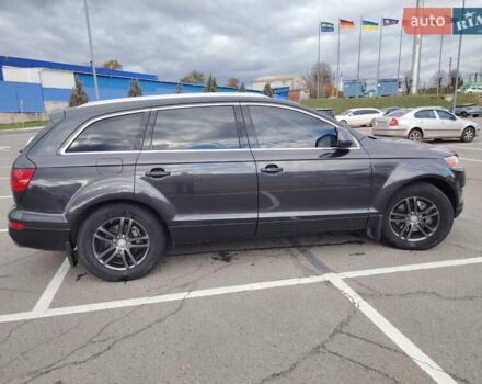 Ауді Ку 7 2007 у Вінниці на Automoto.ua Сірий Ауді Ку 7, об'ємом двигуна 4.2 л та пробігом 173 тис. км за 11000 $, фото 3 на Automoto.ua