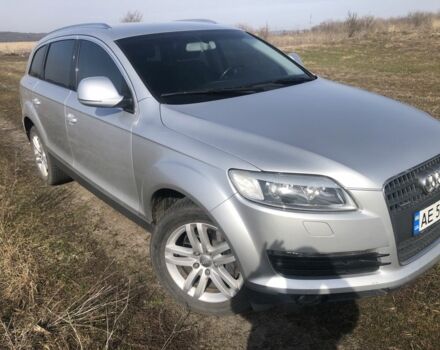 Серый Ауди Ку 7, объемом двигателя 3.6 л и пробегом 121 тыс. км за 15000 $, фото 1 на Automoto.ua