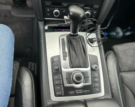 Серый Ауди Ку 7, объемом двигателя 3 л и пробегом 300 тыс. км за 4800 $, фото 7 на Automoto.ua