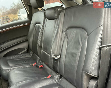 Серый Ауди Ку 7, объемом двигателя 3 л и пробегом 300 тыс. км за 12499 $, фото 42 на Automoto.ua