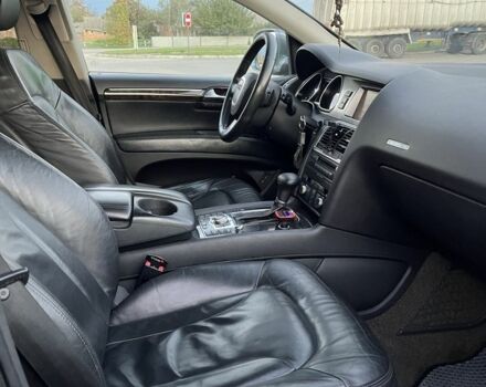 Серый Ауди Ку 7, объемом двигателя 3 л и пробегом 330 тыс. км за 12000 $, фото 6 на Automoto.ua