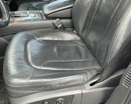 Серый Ауди Ку 7, объемом двигателя 3.6 л и пробегом 307 тыс. км за 8200 $, фото 3 на Automoto.ua