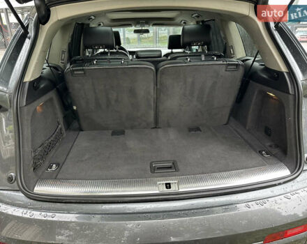 Сірий Ауді Ку 7, об'ємом двигуна 4.17 л та пробігом 268 тис. км за 8499 $, фото 11 на Automoto.ua