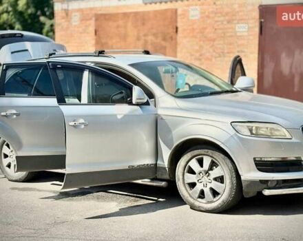 Ауди Ку 7 2007 в Виннице на Automoto.ua Серый Ауди Ку 7, объемом двигателя 4.16 л и пробегом 260 тыс. км за 10000 $, фото 1 на Automoto.ua